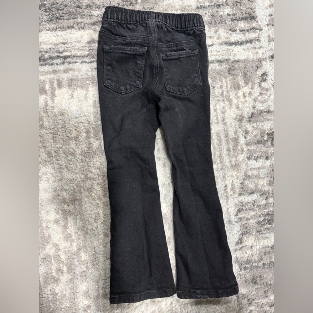 Kids Old Navy Flared Jeans size 4T Good Condition - Picture 2 of 4